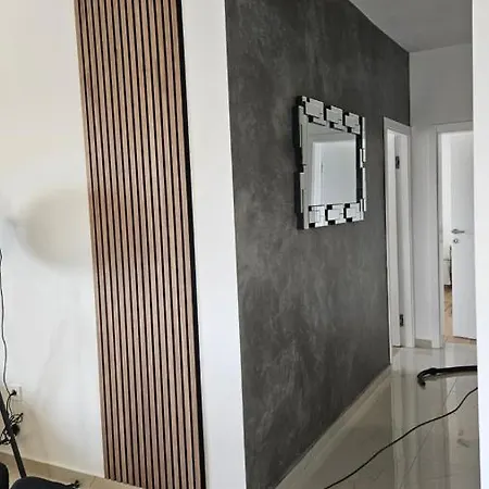 Nella With Sea Wiew Apartamento *