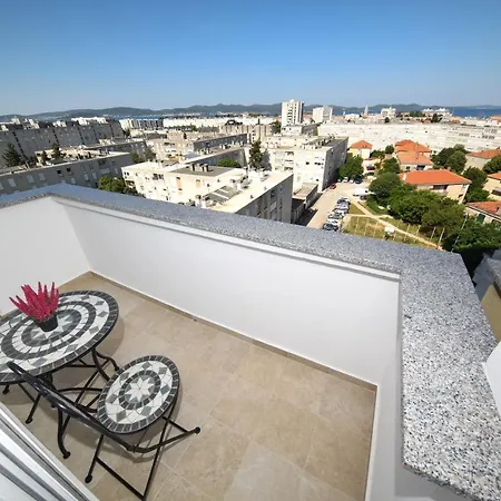 Nella With Sea Wiew * Zára