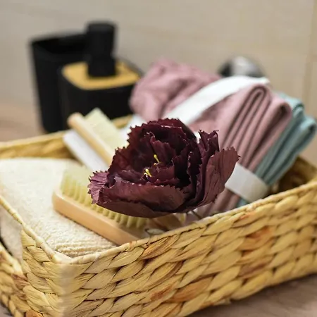 Nella With Sea Wiew Apartamento