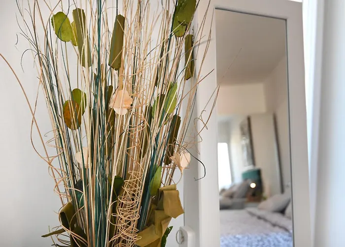 Nella With Sea Wiew Apartman