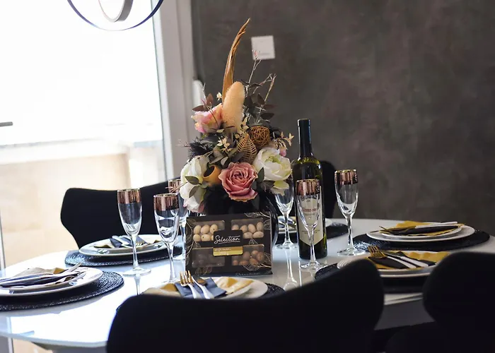 Nella With Sea Wiew Apartman